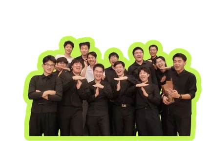 男高音声部成员合影